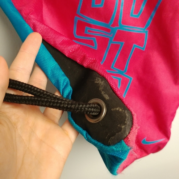 Nike Just Do It Drawstring Gym Bag - Picture 7 of 7